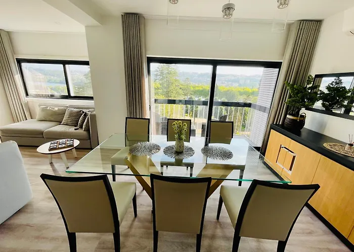 Top View Apt At Historical Center